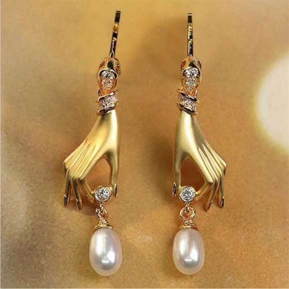 Victorian Gold Hand Motif Pearl Earrings - Picture 3 of 5